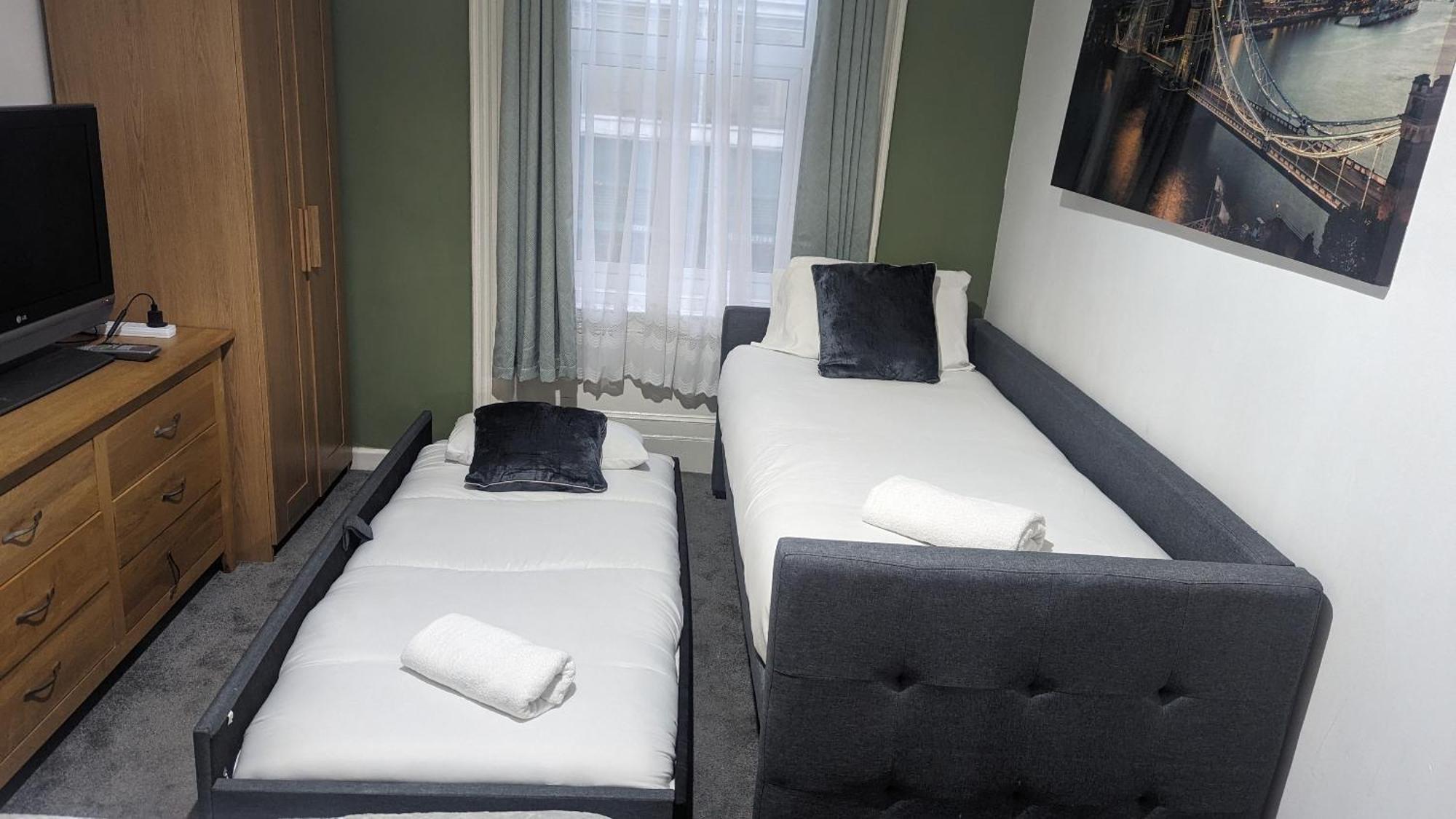 Homely Apartment In The Heart Of Town Centre - Sleeps 6 Bournemouth Exterior foto